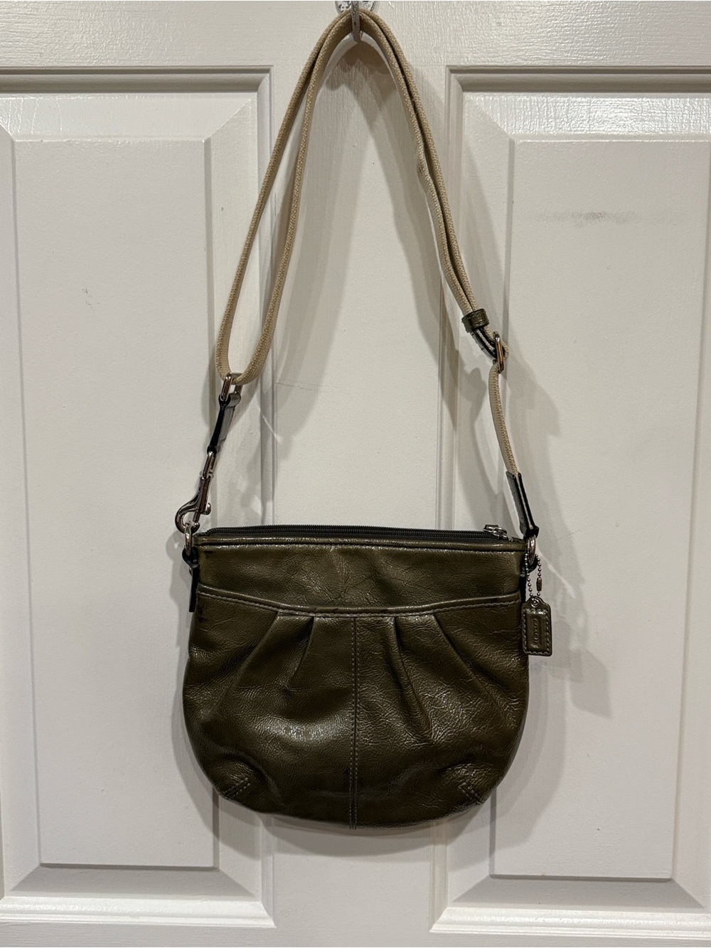 Vintage Y2K Coach Soho Pleated Patent Crossbody Bag Green